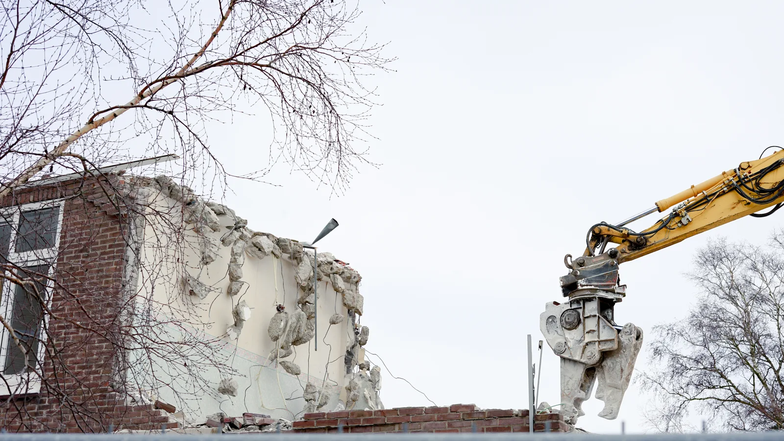 The Building That Outlasted Kings Park Psychiatric Center Is Gone, and Smithtown's Sewers Are Why