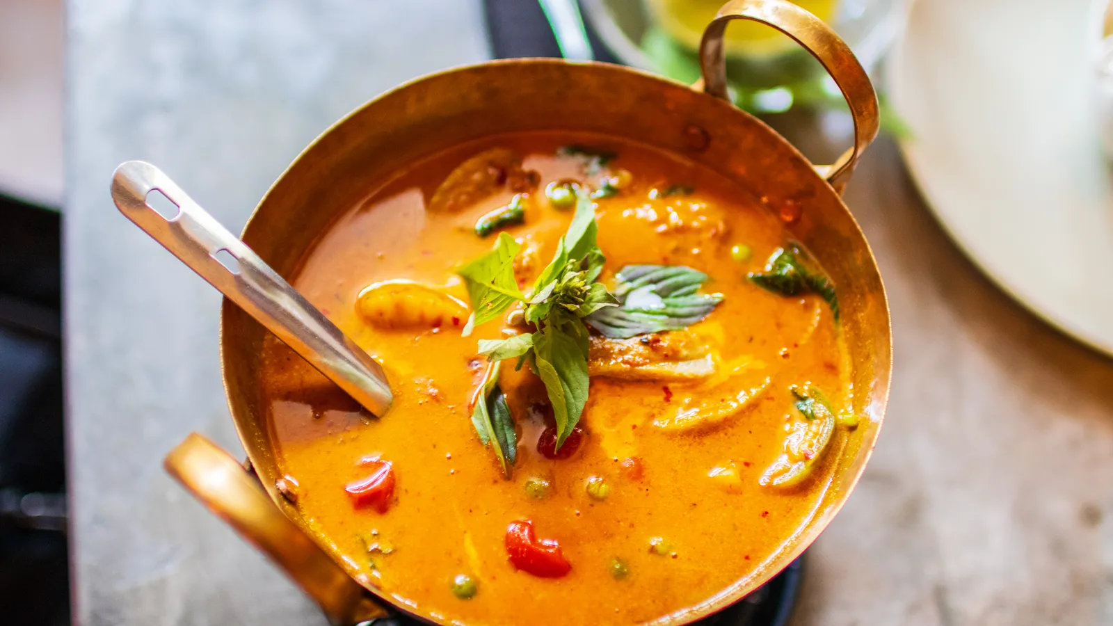 The New Thai Kitchen at the Syosset Train Station Filed to Pour