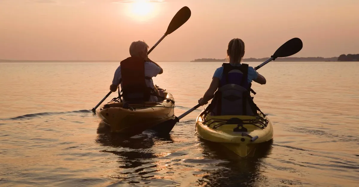 Paddle Your Way to Adventure: Long Island's Best Spots for Kayaking, Canoeing, and Paddleboarding