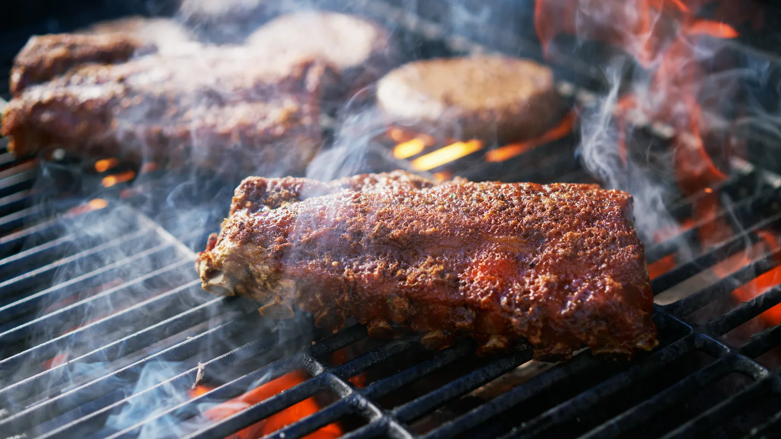 Big Belly Que Went Dark in a Fire Last July. A New Filing Says the Smithtown Barbecue Is Coming Back.