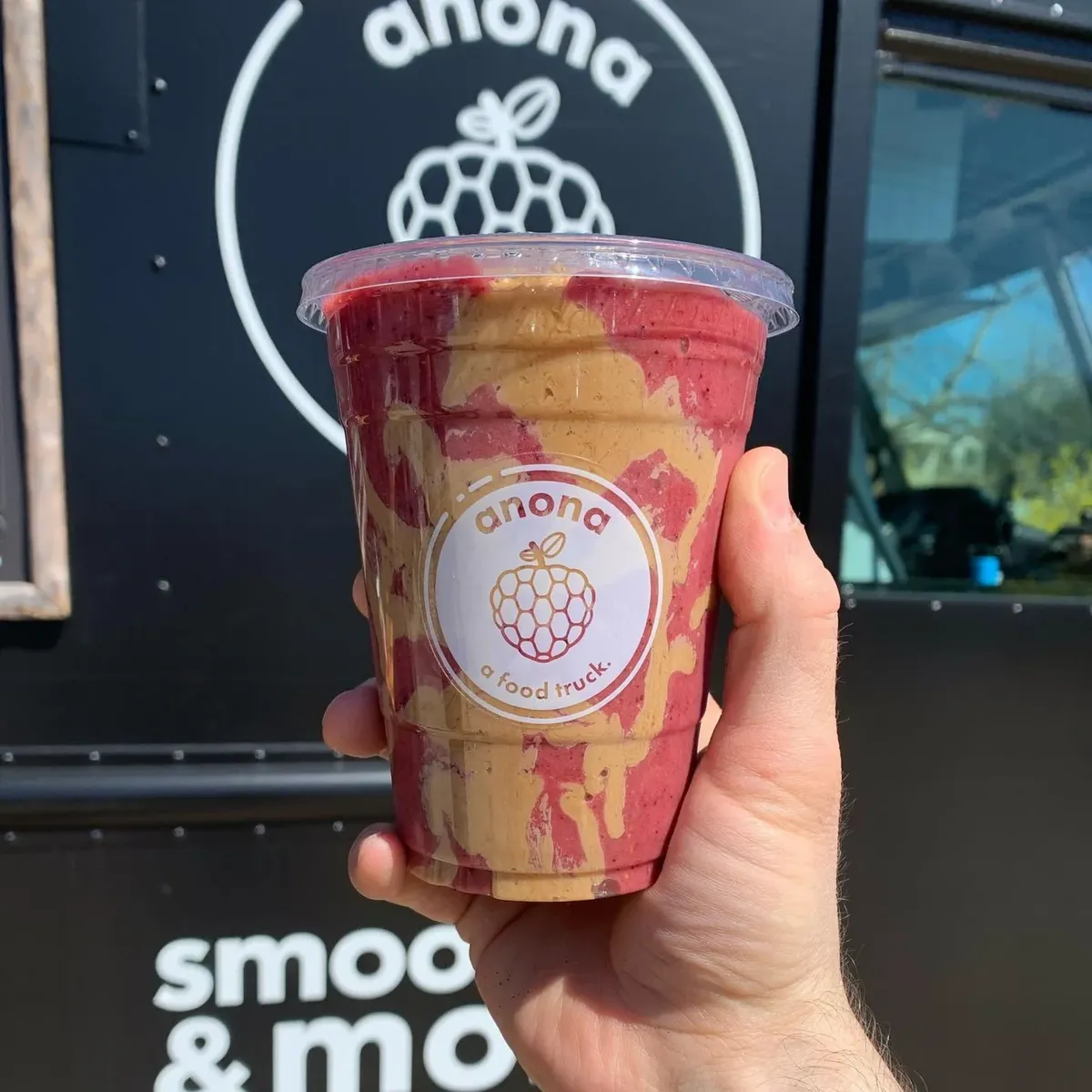   -Photo Credit:    Anona Blends Food Truck   