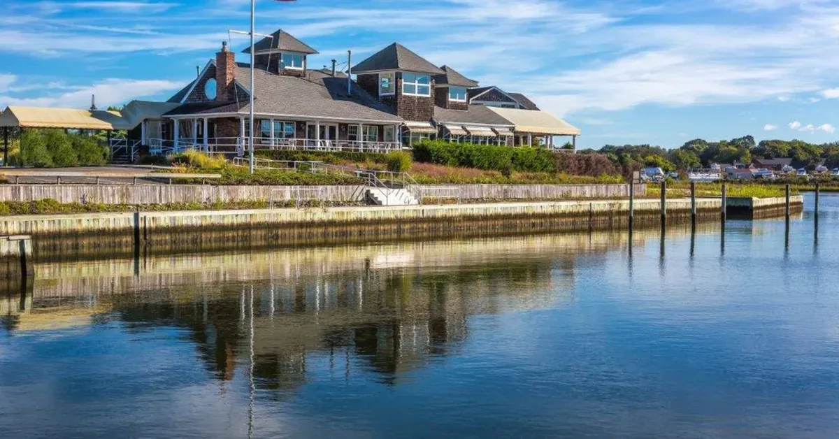 Romance & Elegance by the Bay: Trumpets on the Bay in Eastport, NY